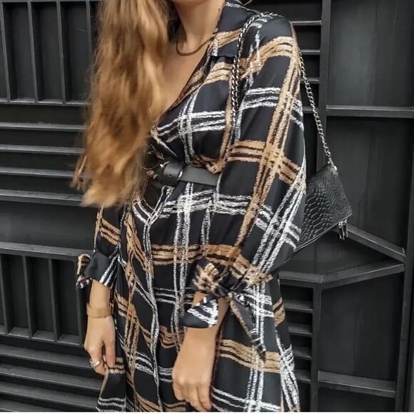 ZARA PLAID SHIRT DRESS  - Picture 2 of 9